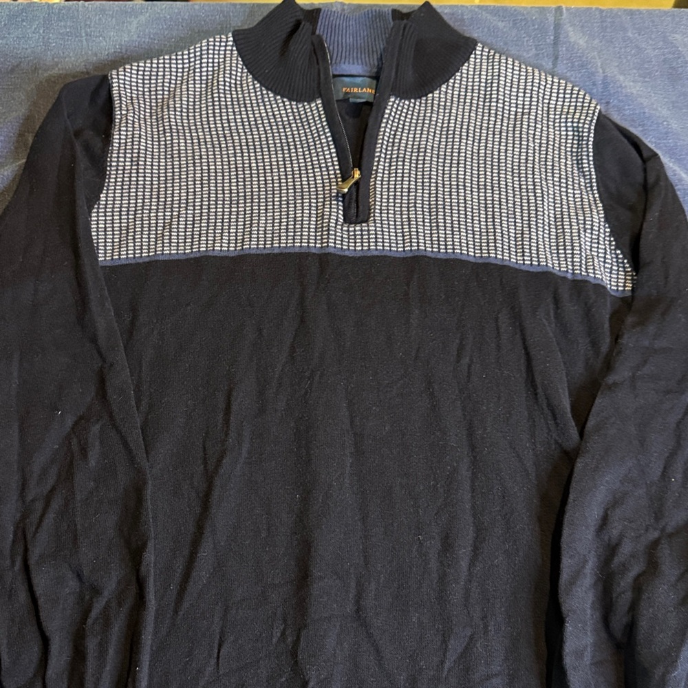 Fairlane Men's Black and Gray 1/4 Zip Cashmere Blend Sweater